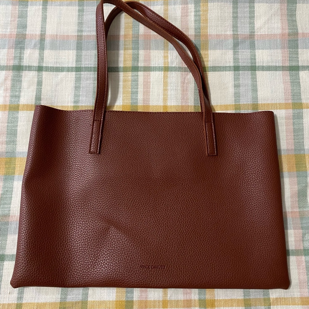 Vince Camuto new condition leather brown tote bag - Picture 3 of 6